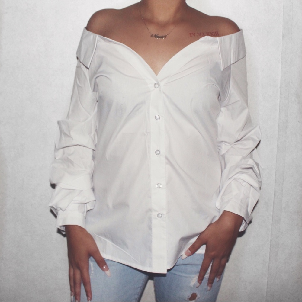 *NEW button down off the shoulder blouse